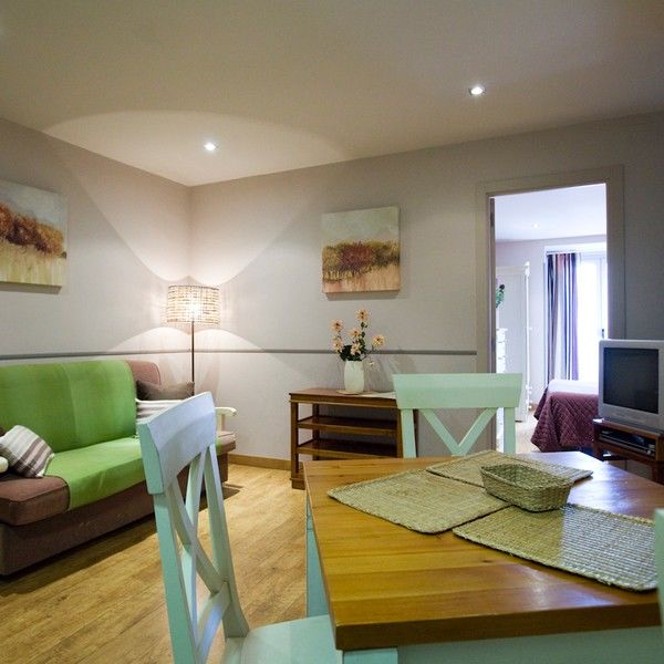 Apartamento Palacio Real Iii